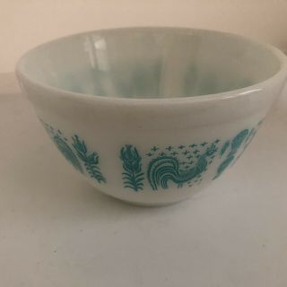 Pyrex Amish Butterprint 401 Turquoise On White 1 1/2 Pt.