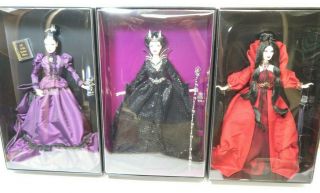 Set Haunted Beauty Mistress Of Manor,  Queen Dark Forest,  Haunted Vampire Barbie