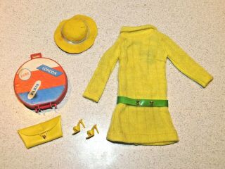Barbie: Vintage Complete 2614 Japanese Exclusive Yellow Outfit