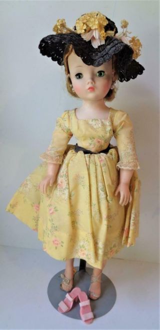1957 Madame Alexander Cissy Doll In 2120 Yellow Dress (no Cameo) Black Hat