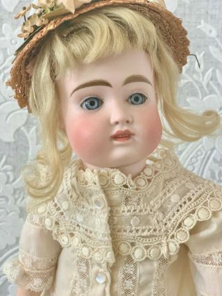 Angelic Antique Kestner Bru Doll Molded Teeth Open Closed Mouth & Trousseau