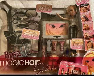 Ultra Rare Bratz Magic Hair Salon W Raya Doll Playset