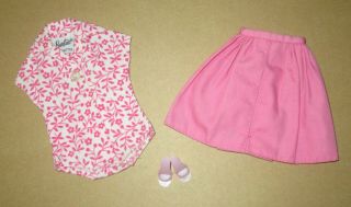 Japanese Exclusive Barbie Pink Pak Skirt And Floral Body Blouse