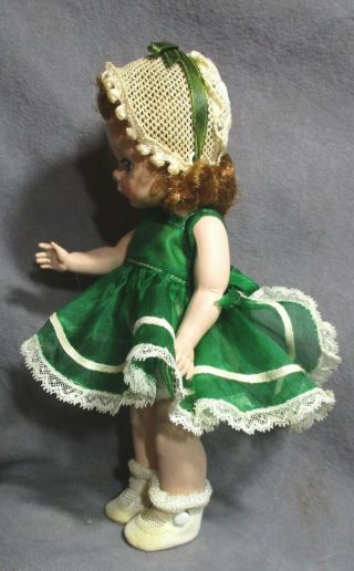 Vintage Madame Alexander Wendy Alexander - Kins - Red Hair in Green Outfit 2