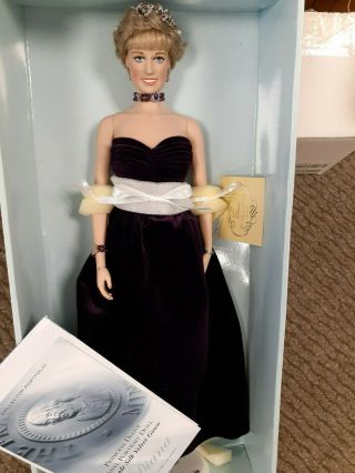 Franklin Princess Diana Vinyl Doll Purple Silk Velvet Gown Le 0178/1000