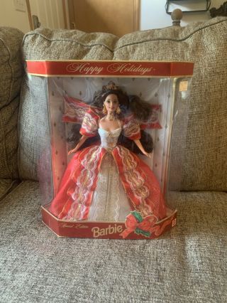 Mattel 1997 Happy Holidays Barbie Doll Special Edition Brunette 17832