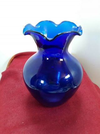Vintage Blue Cobalt Blown Art Glass Vase Smooth Design Fluted Ruffled Edge 4.  5 "