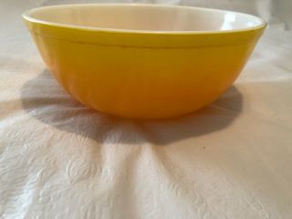Vintage Pyrex 4 Quart Mixing Bowl 404 Yellow/butterscotch