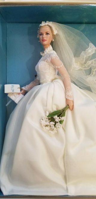 Grace Kelly The Bride Barbie Doll Bfmc Silkstone Nrfb Gold Label Mattel T7942