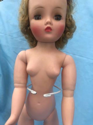 1950’s Vintage Cissy Doll - Mad.  Alexander. 4