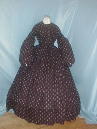 Antique Dress Victorian 1860 