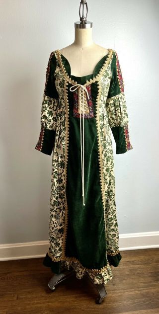 Gunne Sax Green Velvet and Cotton Late 1960s Early 1970s Black Label Dress XS 3