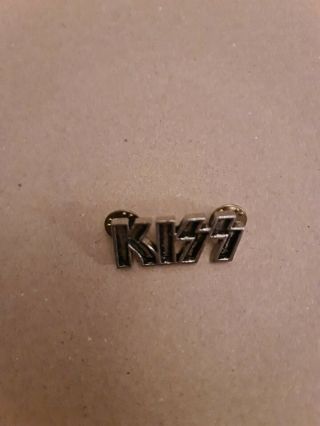 Kiss Alchemy Poker Rox Pewter Pin Badge Clasp Rare Deadstock