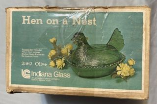 Vintage Indiana Olive Green Glass Hen On A Nest Dish With Lid - Beaded Base