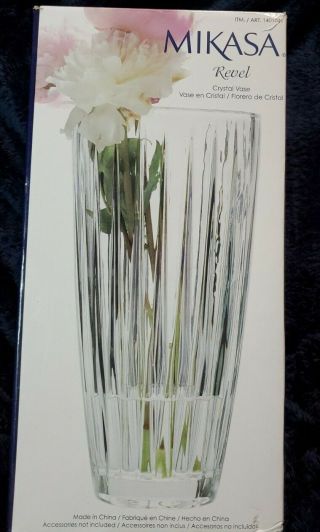 Mikasa 12 " Crystal Revel Glass Flower Vase 11.  7 " In Open Box.  Box Has Damage
