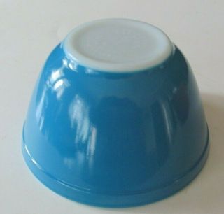 Vintage Pyrex 401 Blue Turquoise Small Nesting Mixing Bowl 1.  5pt.