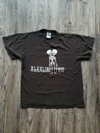 Alkaline Trio Medium Black Vintage 2002 T - Shirt (cinderblock)