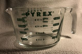 Pyrex Glass Green 4 Cup - 1 Quart Measuring Cup Vintage 2