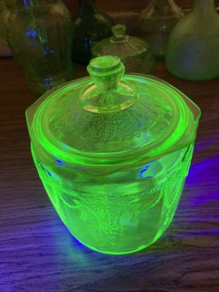 Vintage Green Cameo/ballerina Cookie Jar & Cover - Depression Glass