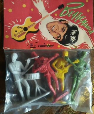 Vintage 1960s The Beatles Plastic Band Figures - 7 X 5.  5 