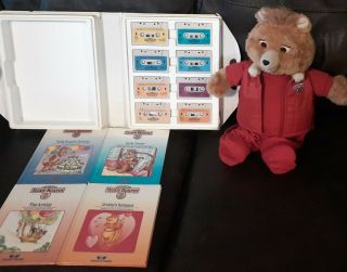 Teddy Ruxpin 1985 With 4 Books And 11 Tapes All But Eye Movement.