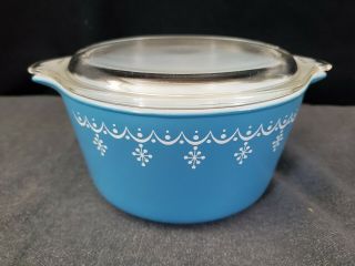 Vintage Pyrex 1 Quart Casserole 473 With 470 Lid Bright Blue Snowflake Garland