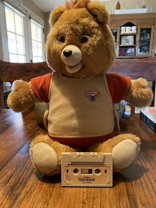Vintage Teddy Ruxpin Bear Doll 1985 Worlds Wonder Wow,  Airship Cassette Tape