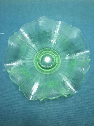Vintage Green Vaseline Uranium Glass Footed Ruffled Delicate Edge Dish/candy