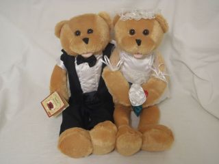Chantilly Lane Bride & Groom Teddy Bears Plays Love & Marriage