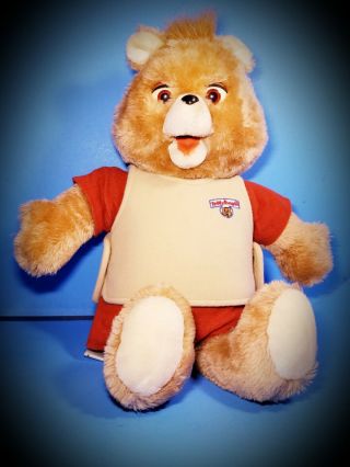 Vintage 1985 Teddy Ruxpin Bear With Tape (doesn 