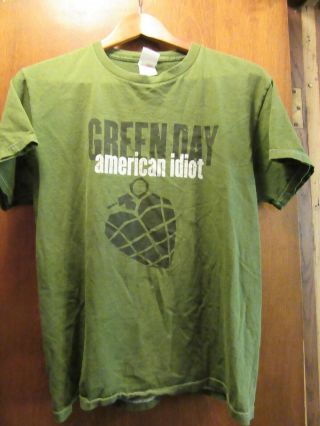 Green Day - American Idiot Lic Oop - Green T - Shirt - Medium