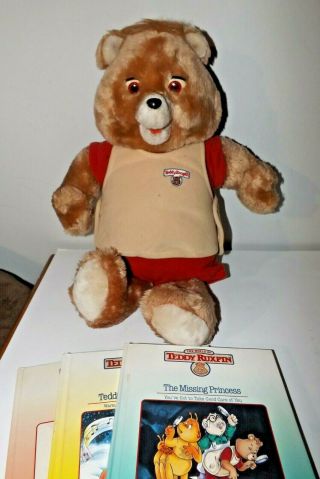 Vintage 20 " Teddy Ruxpin 1985 Worlds Of Wonder Talking Bear W/ Cassette & Books