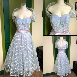 Vtg 1950’ Prom Dress / Formal Gown.  Women’s Lt Blue W/trim.  Tulle & Satin 1950