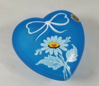 Vtg Westmoreland Blue Frosted Satin Glass Heart Trinket Box Daisy Hand Painted