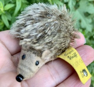 Vintage Steiff Joggi Hedgehog Miniature Mohair 2.  25” W/ Id Button & Flag 1670/06