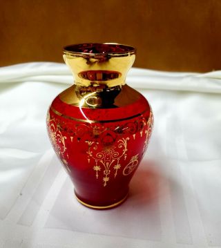 Vecchia Murano Vr Italy Art Glass Ruby Red With 24k Gold Trim 4 3/8 " Vase