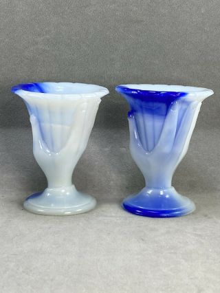 Vintage 1930’s Pair Akro Agate Beggars Hand Urn Vases White Blue Slag Glass 766