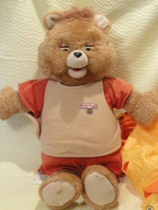 Vintage 1985 Teddy Ruxpin With 1 Tape The Tape Plays Eyes & Mouth Don ' t Move 3