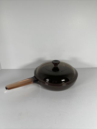 Pyrex Vision Corning Non Stick Skillet Amber Glass Frying Pan 7 Inch Lid V - 1.  5 - C