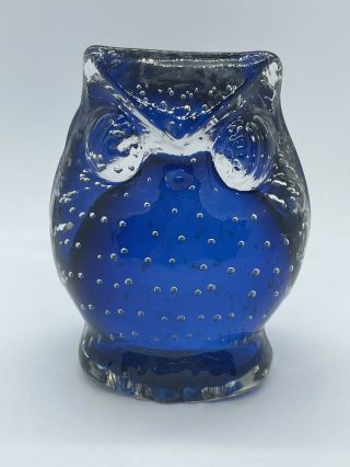 Vintage Blue Art Glass Owl Controlled Bubbles Paperweight Figurine 3.  5”