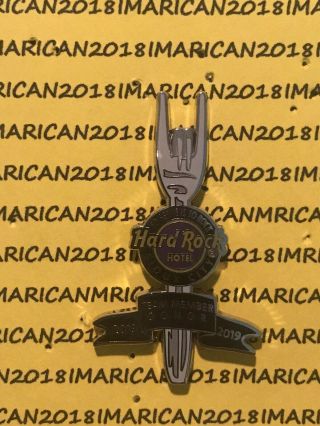 Hard Rock Sioux City Hotel Team (staff) Silver Fork Pin With Card