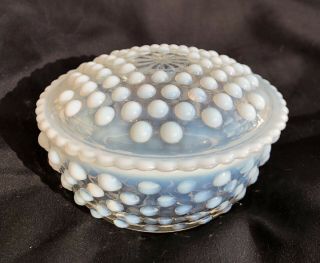 Anchor Hocking Moonstone Opalescent Hobnail Round Puff Box With Cover 4 3/4”