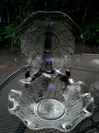 Jeannette Glass Set Of 2 Iris & Herringbone Clear Salad Bowl Ruffled 9 " 1/2