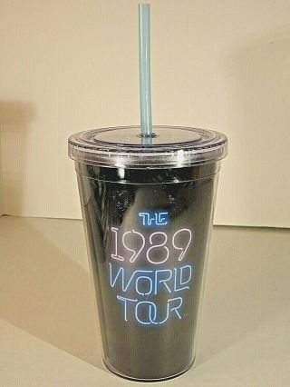 Taylor Swift 1989 World Tour Cup Tumbler Plastic Cup W/ Straw Pre Owned Concert
