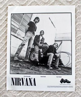 Orig.  1991 Nirvana (kurt Cobain,  David Grohl,  Chris Novoselic) B&w Promo Photo A