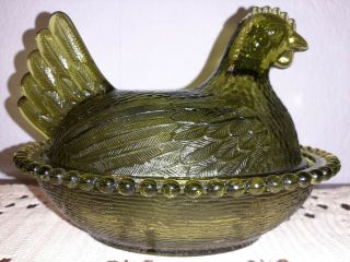 Vintage Indiana Glass Olive Green Avocado Hen On Nest / Chicken