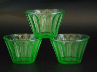 Hazel Atlas Green Depression Glass Custard Cups Set of 3 Uranium Nut Jello Bowl 3