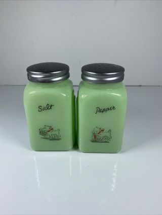 Jadeite Green Glass Scottish Terrier Salt Pepper Shaker Set Scottie Dog