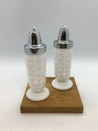 Vintage Westmoreland Milk Glass Salt & Pepper Shakers Grapevines Footed 4 - 5/8”