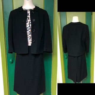 VTG 1950 - 60’ Women’s 3pc Suit Designed by Davidow.  Black Wool w/print Silk Top 3